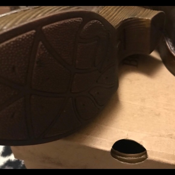 Born Booties- Brown - Picture 4 of 4